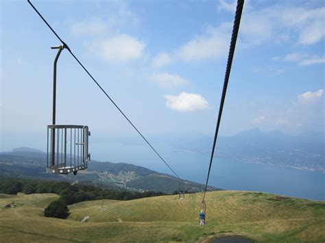 prada gardameer kabelbaan|Prada – Costabella cable car to climb south Monte Baldo..